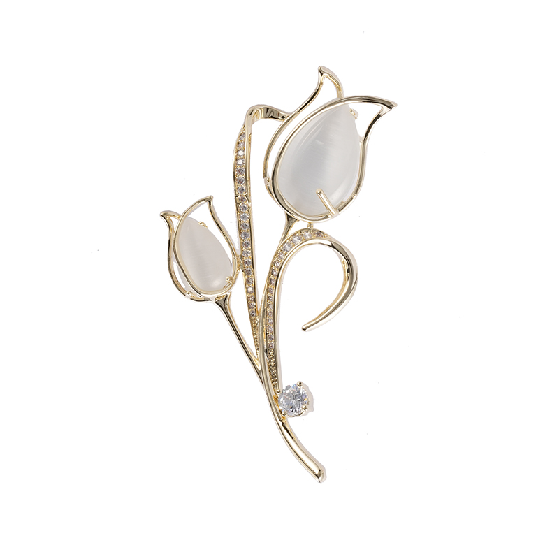 Tulpenbrosche 2,8–3,3 $