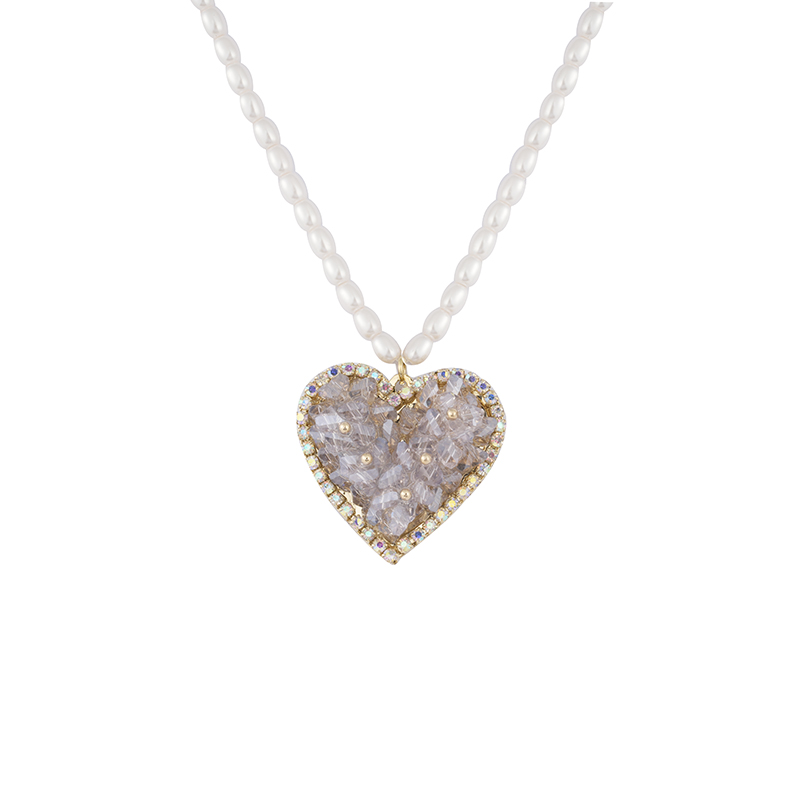 Perlenkette mit Herzanhänger 3,5–4,2 $
